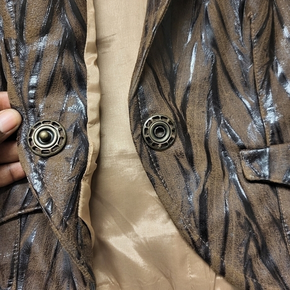 VINTAGE Vex collection brown faux leather blazer  jacket Large (size 40) - Picture 10 of 17
